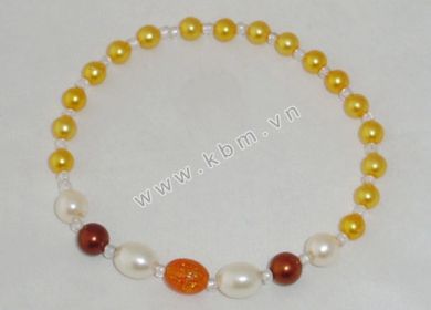 Bead Choker 28