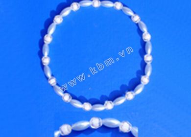 Bead Choker 62